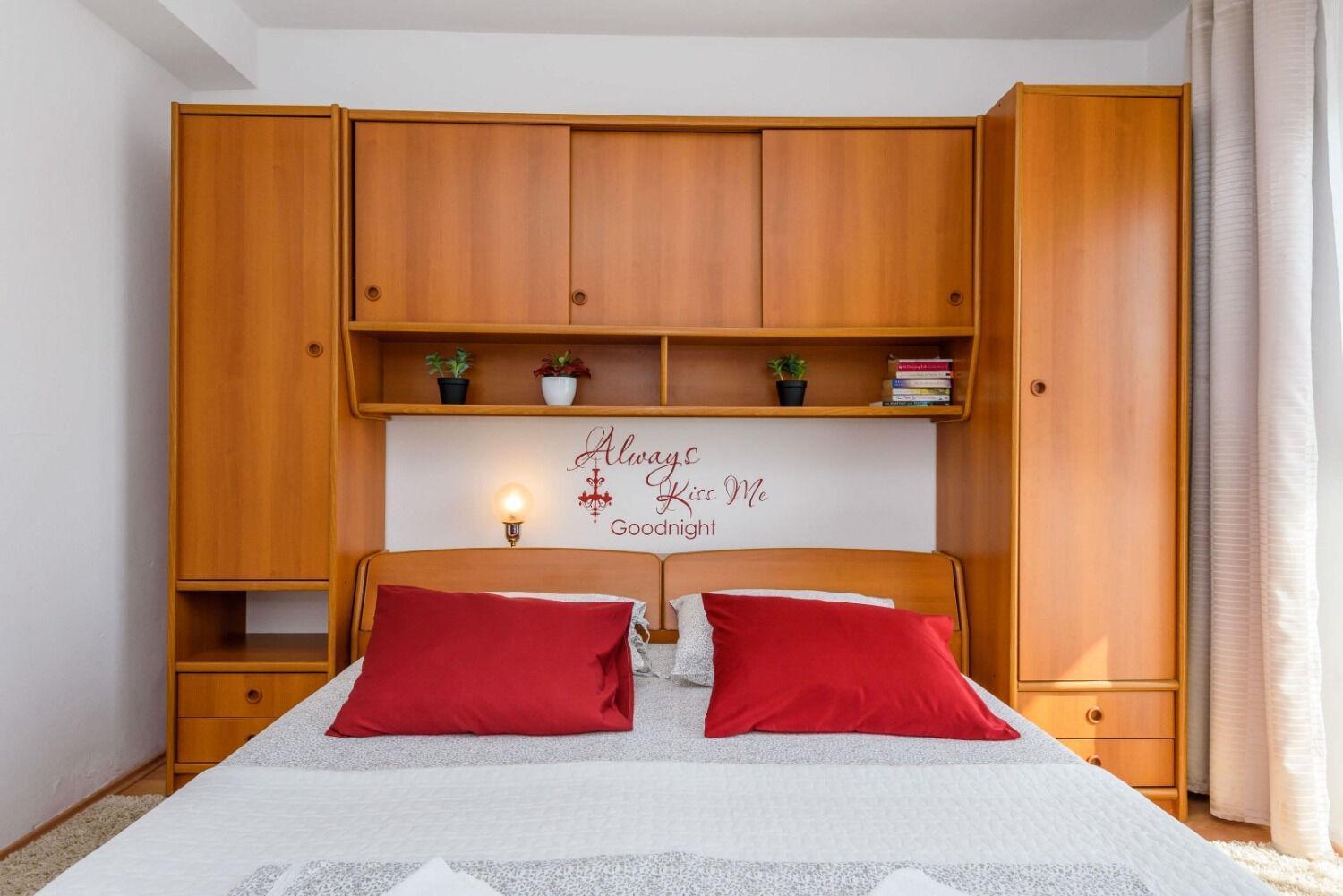 Apartments Goge 格拉达茨 外观 照片